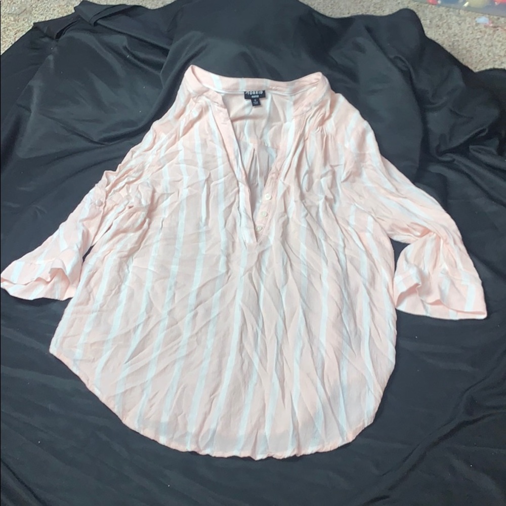 Quarter Sleeve V Neck Button Up Blouse